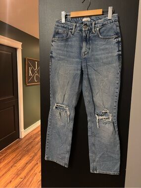 🏔️ GOOD AMERICAN JEANS